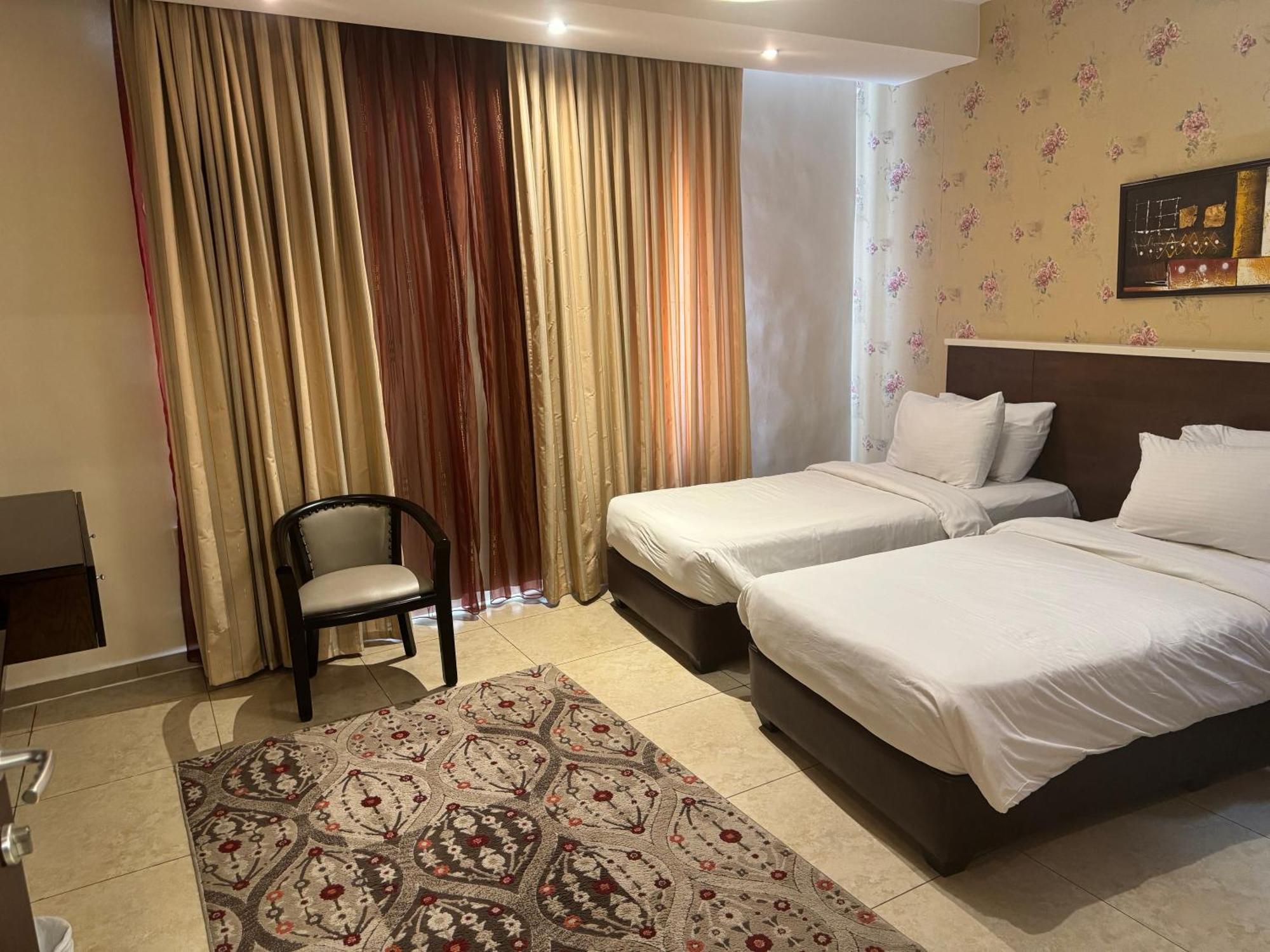 City Rose Hotel Suites Amman Exterior photo